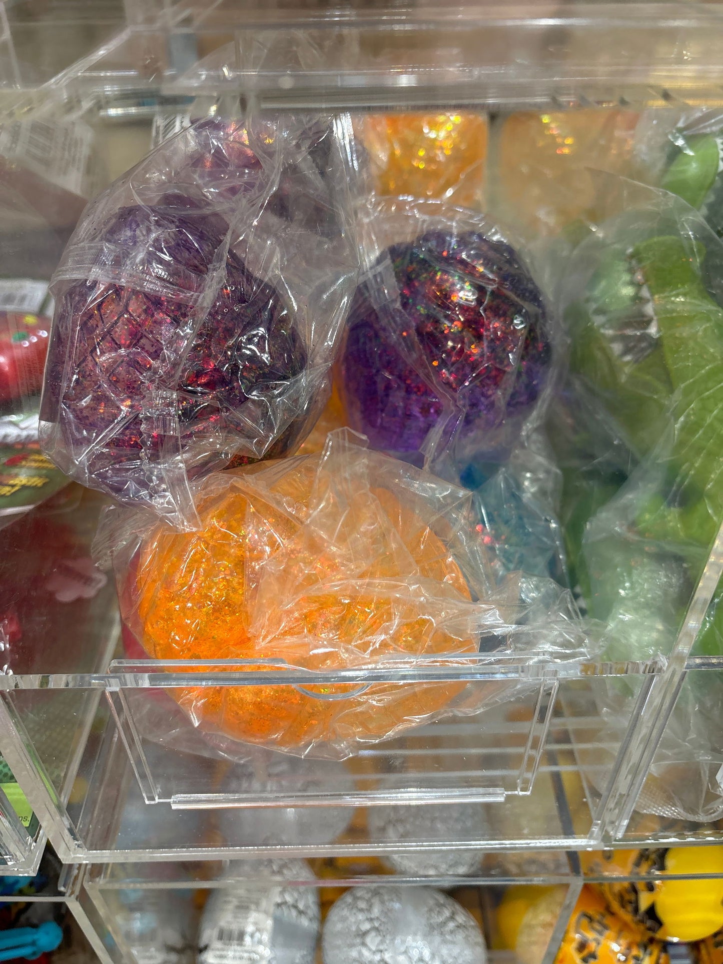 3.5" BEADED SQUISH ICE CREAM CONE - One color - The Puntique