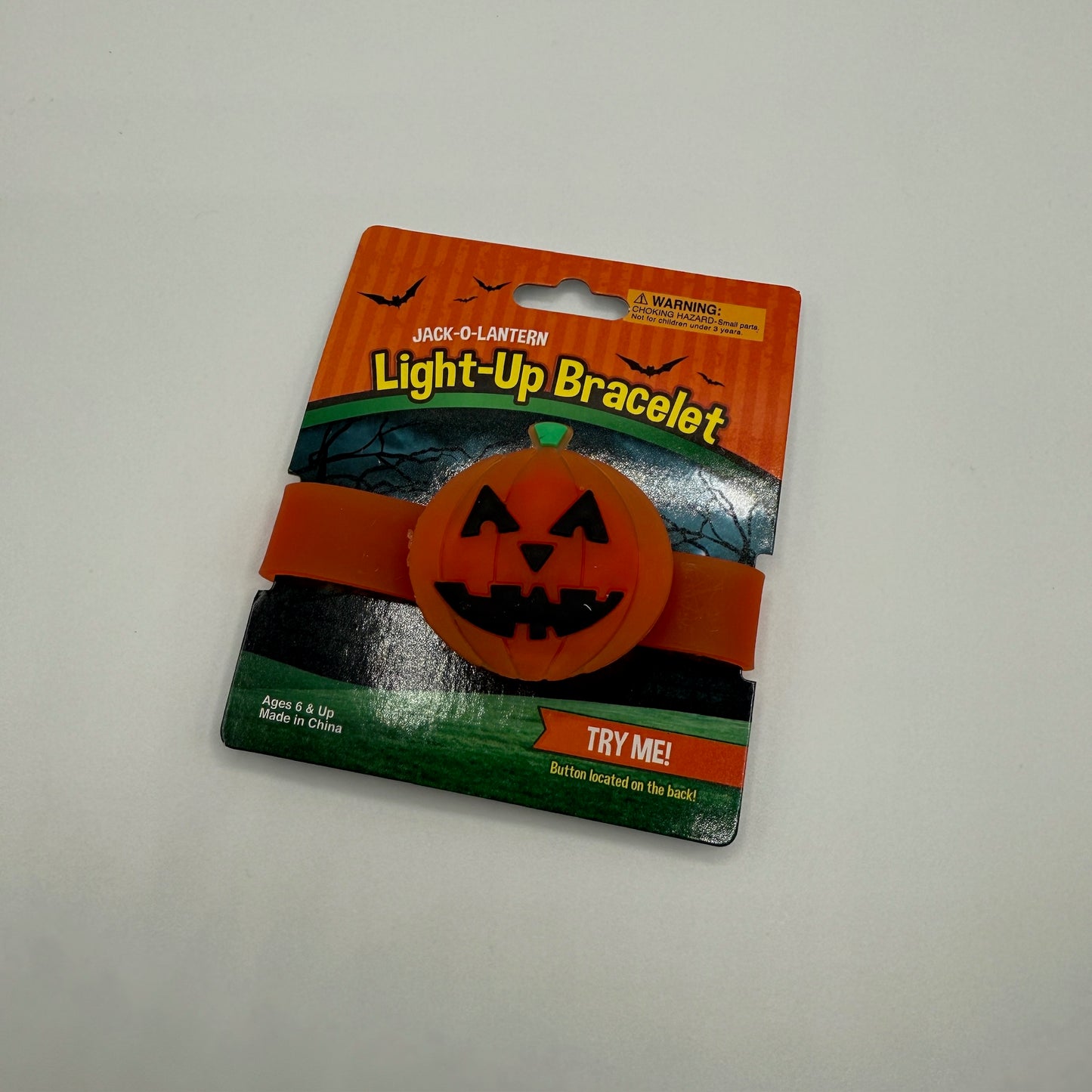 8.5" Lightup Jack-o-lantern snap bracelet