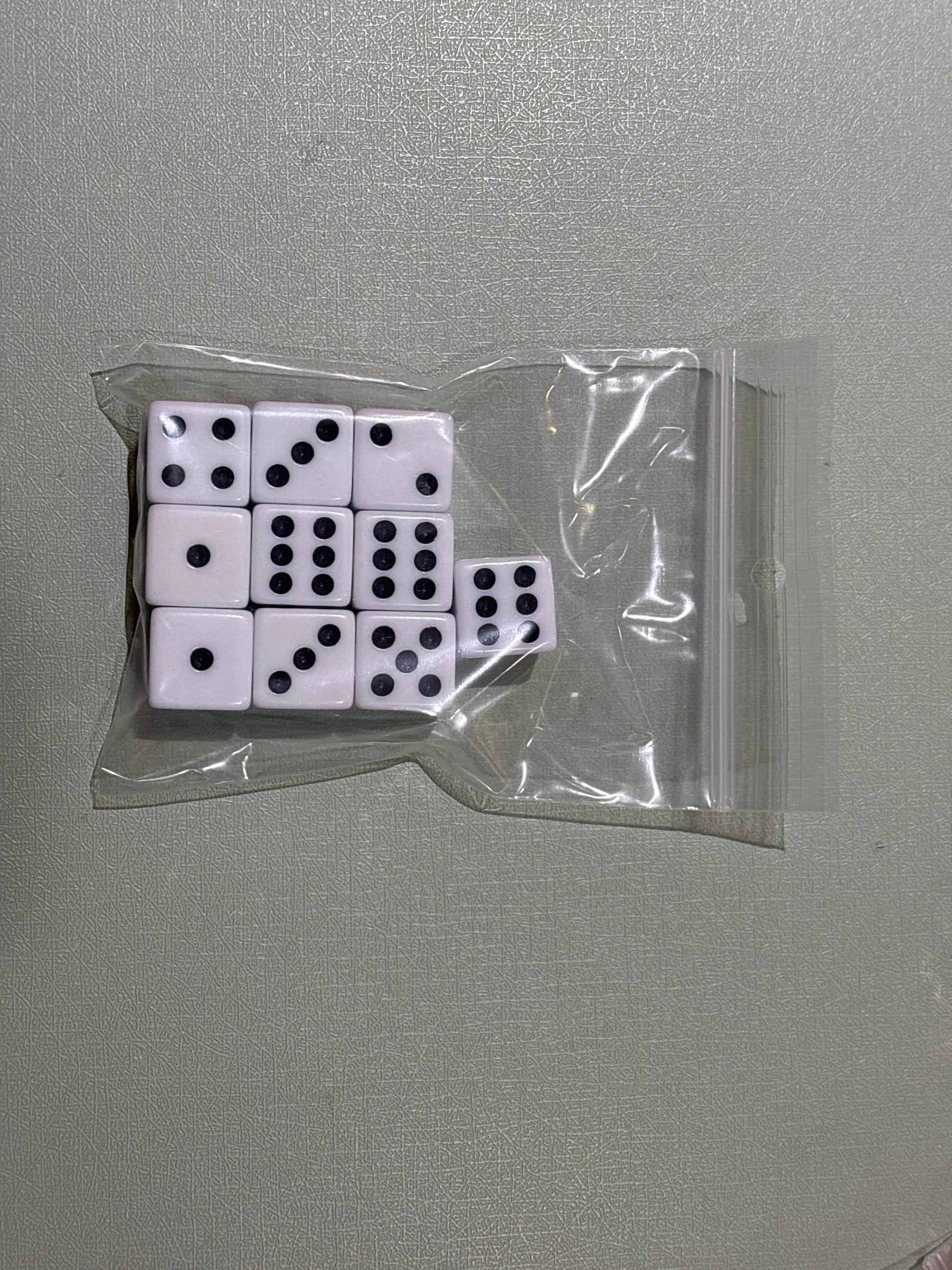 Dice Set (Random Set) - Amazon