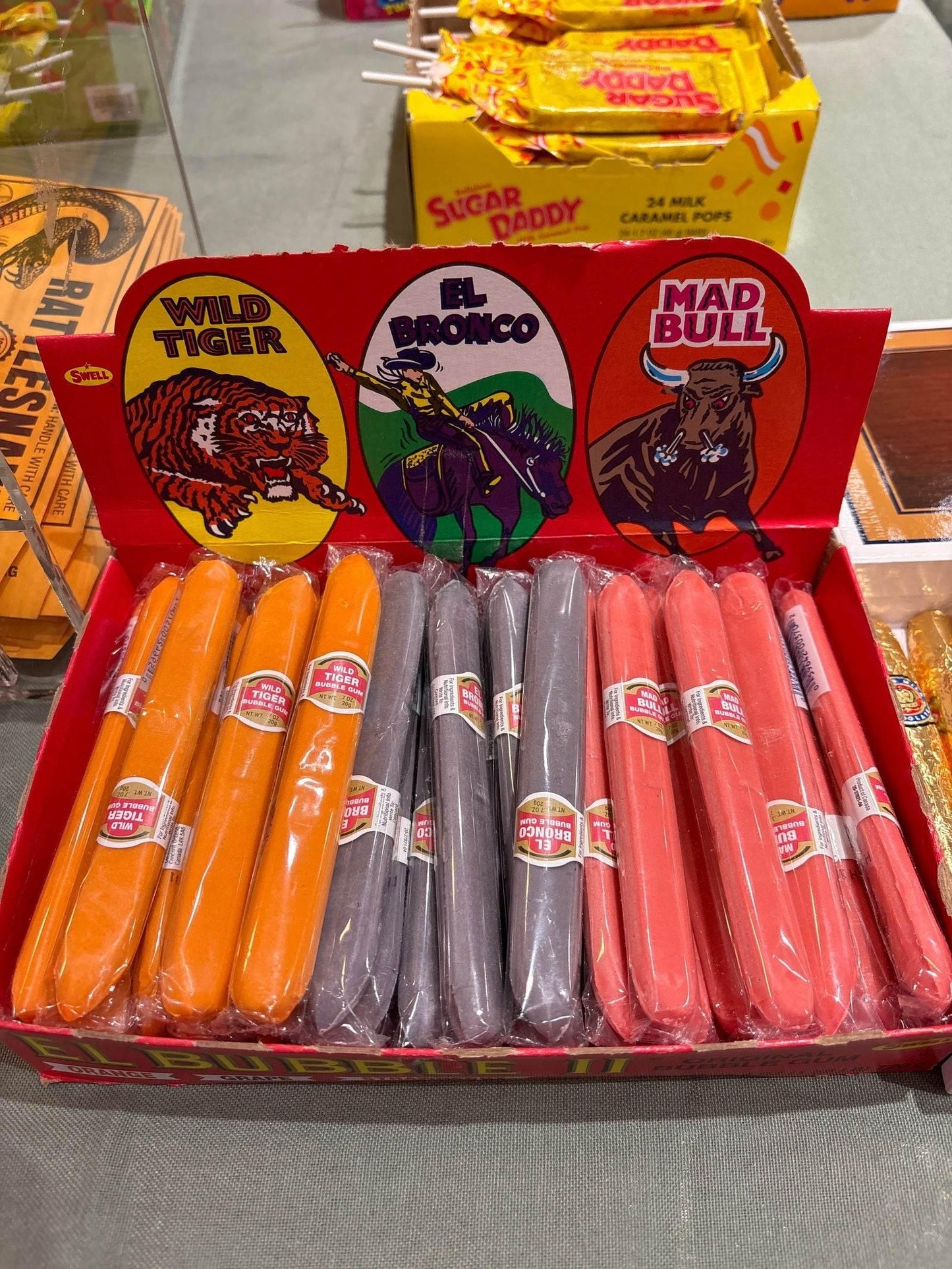 EL BUBBLE II ORIGINAL BUBBLE GUM CIGARS - ORANGE, GRAPE, STRAWBERRY FLAVORS - - The Puntique
