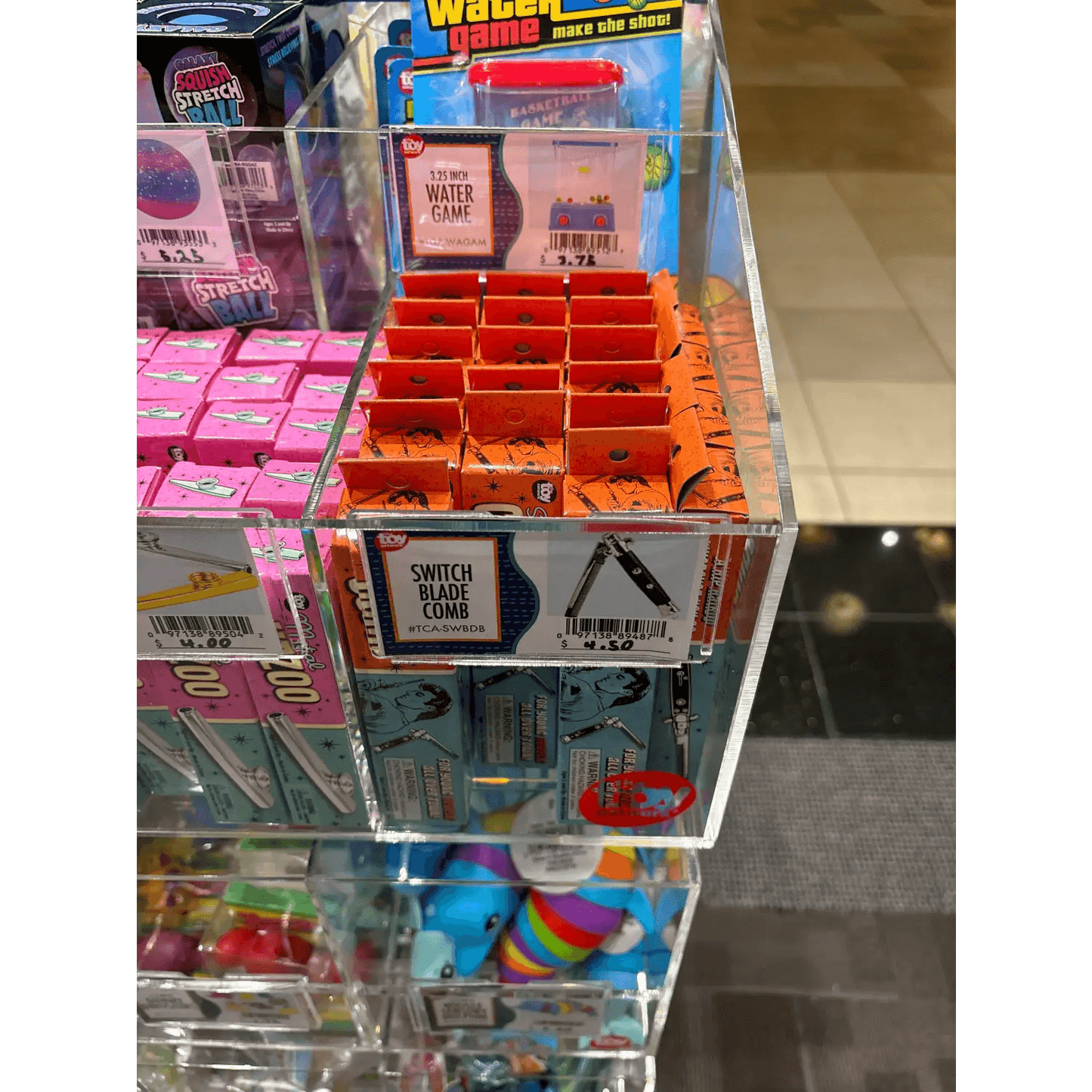 SWITCH BLADE COMB - The Toy Network