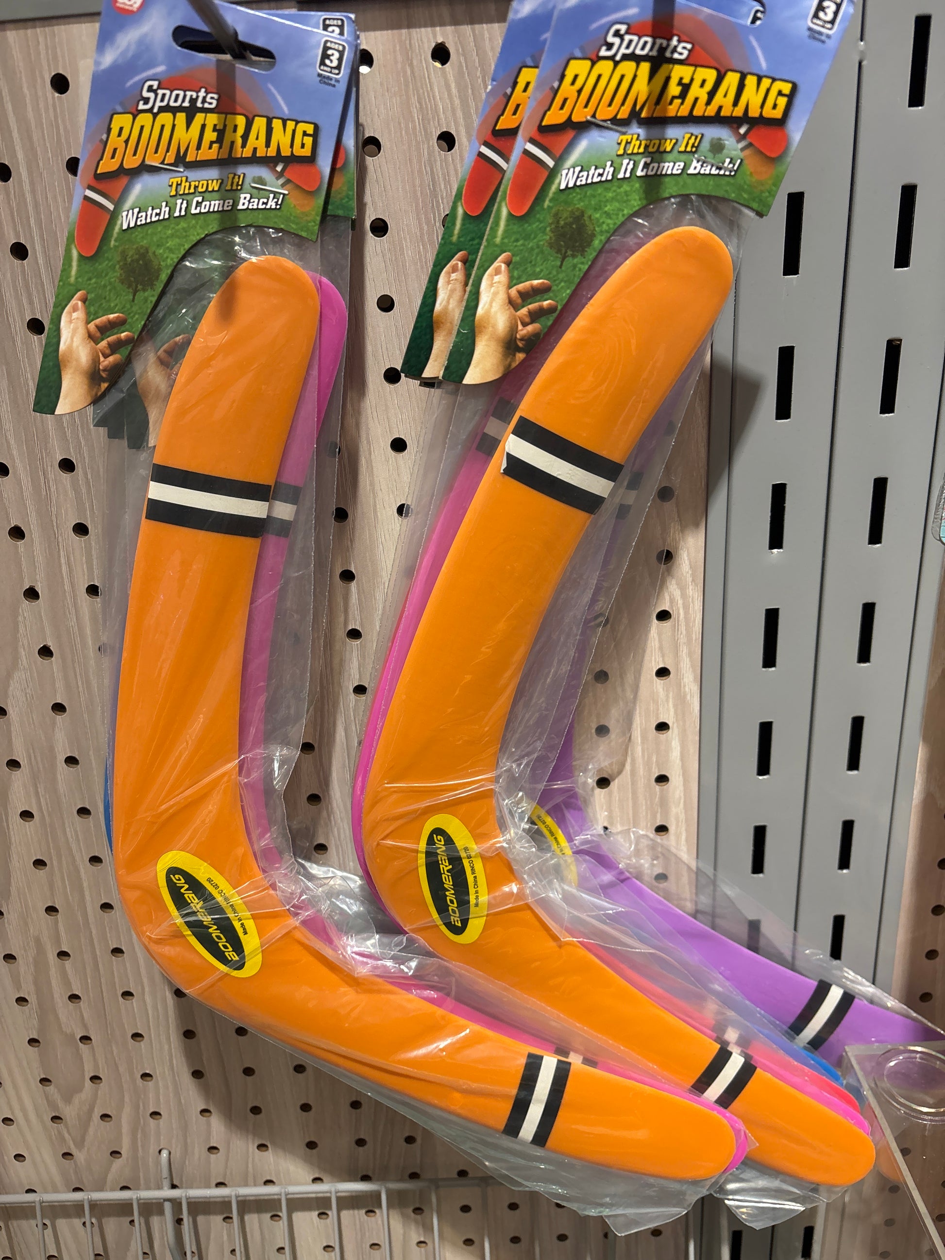 16" Boomerang - - The Puntique