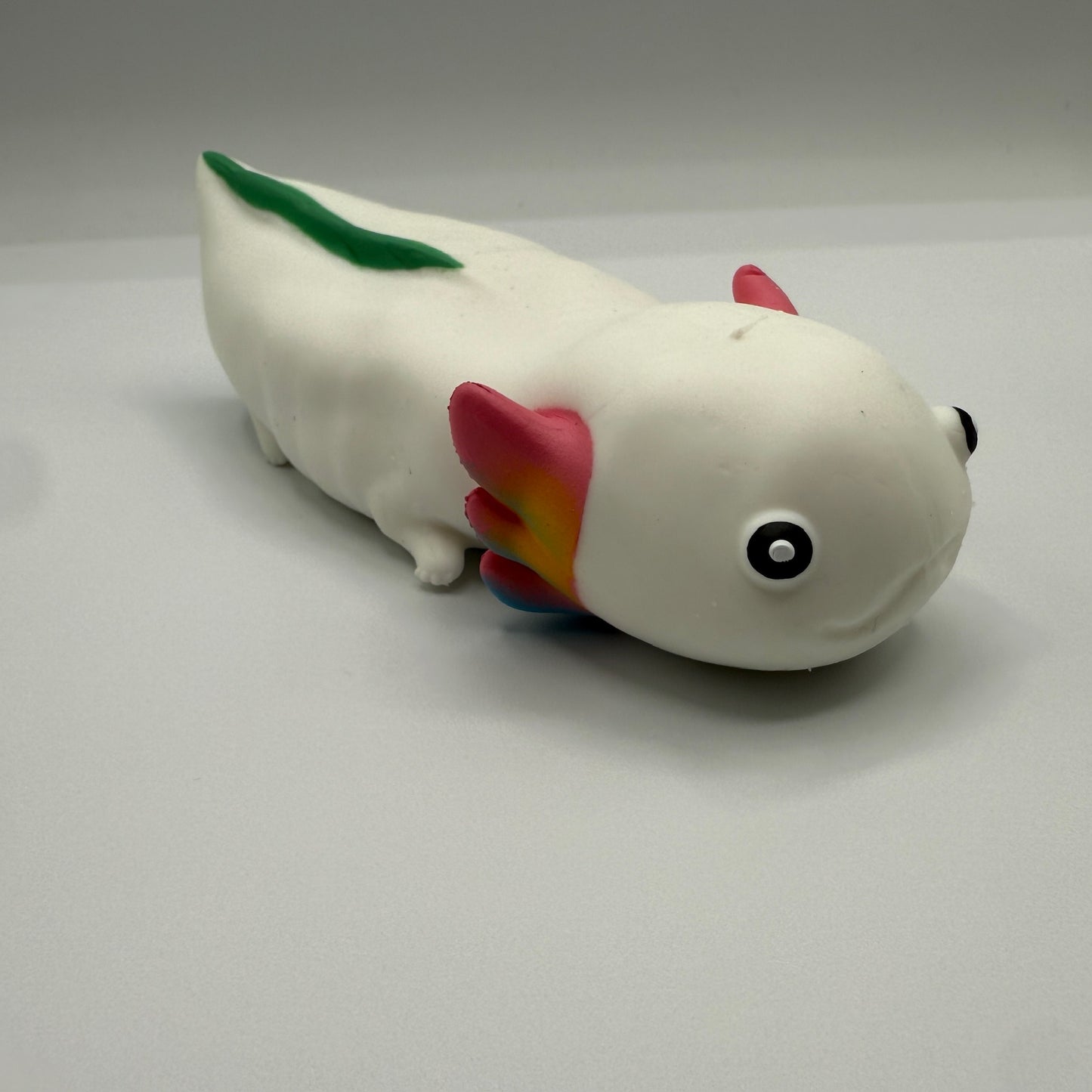 5" Stretchy Sand Axolotl - White - The Puntique
