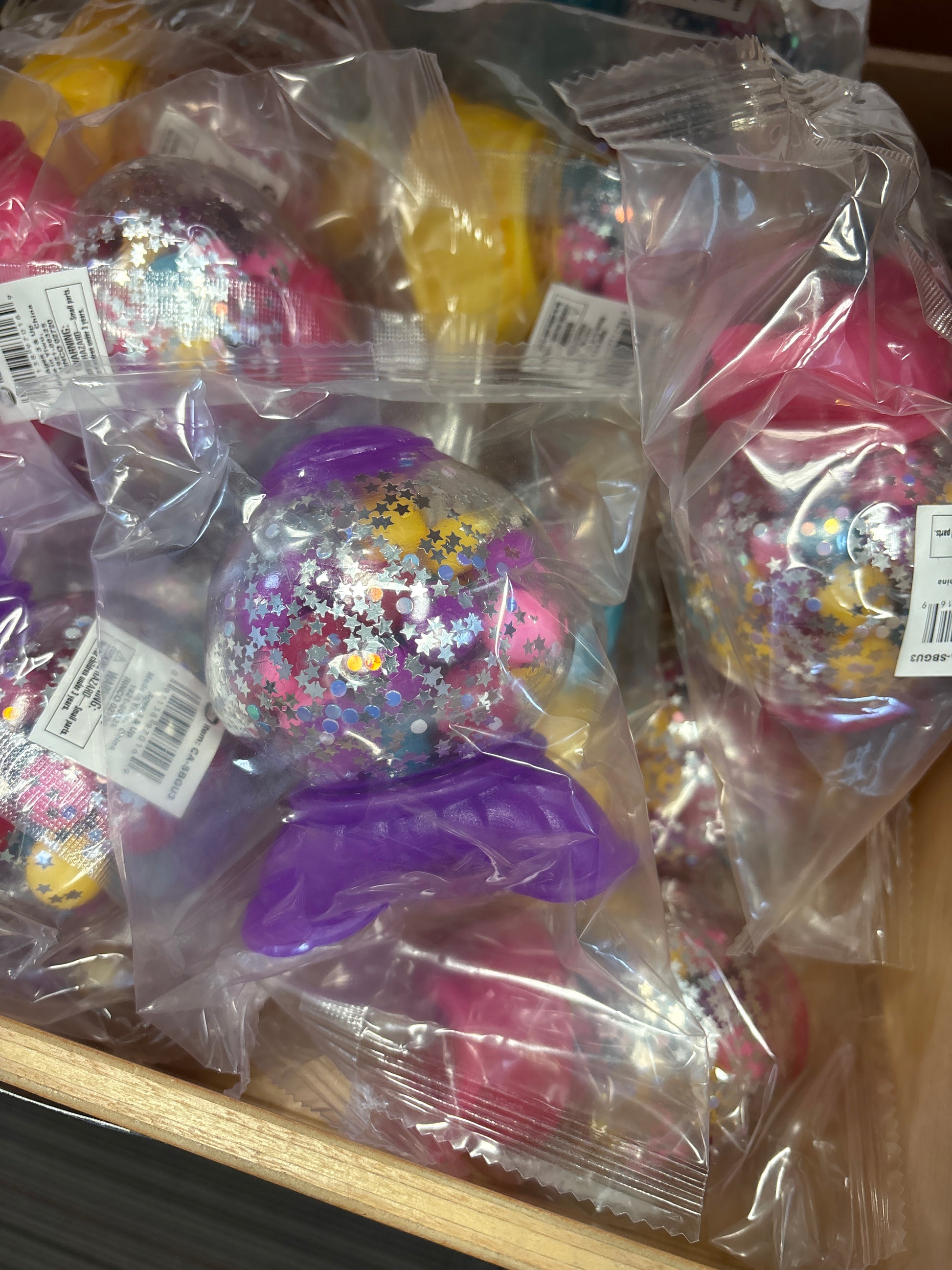 3.5" Squeezy Gumball machine - - The Puntique