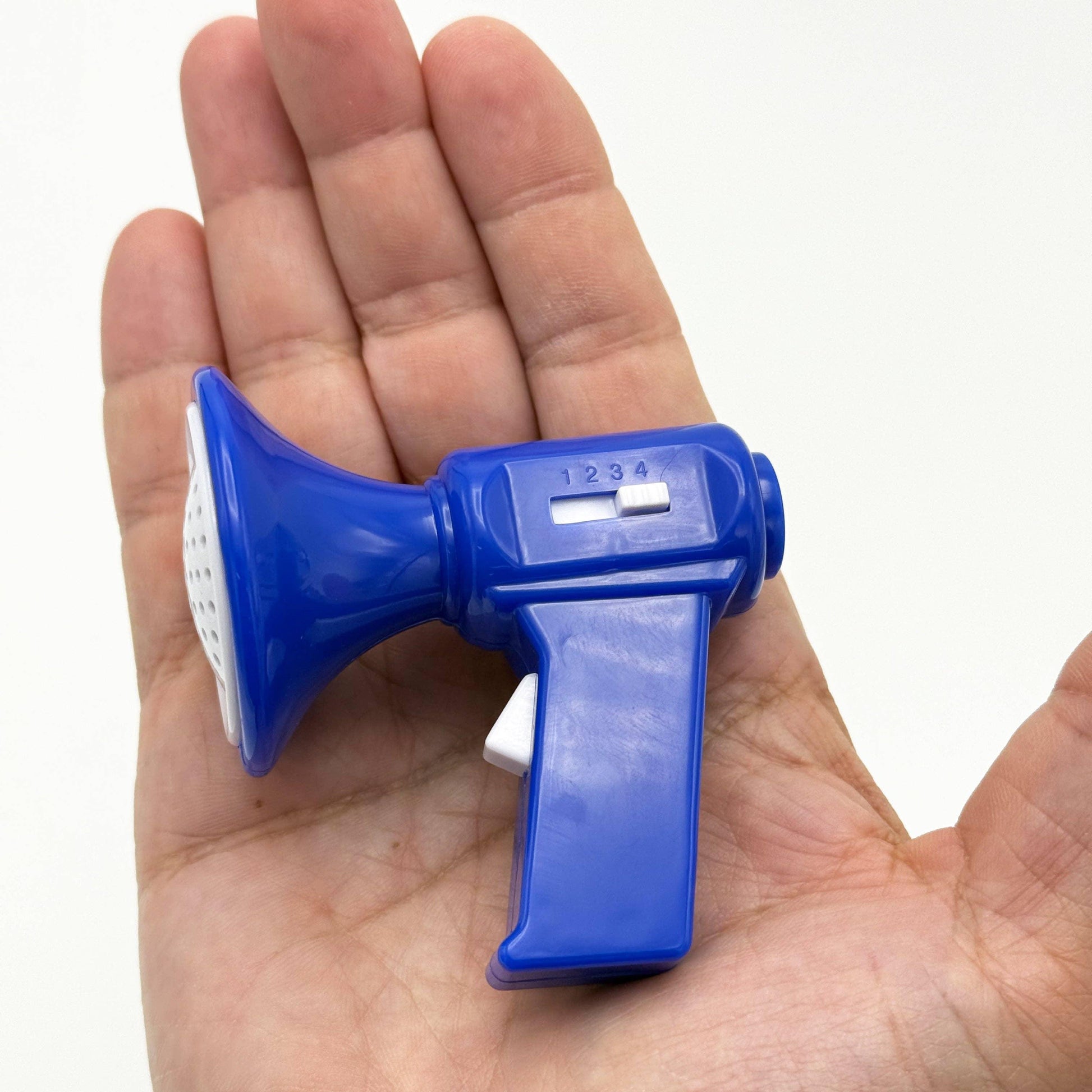 MIni Voice Changer - Battery Powered Gag Toy for Pranks and Fun - - The Puntique
