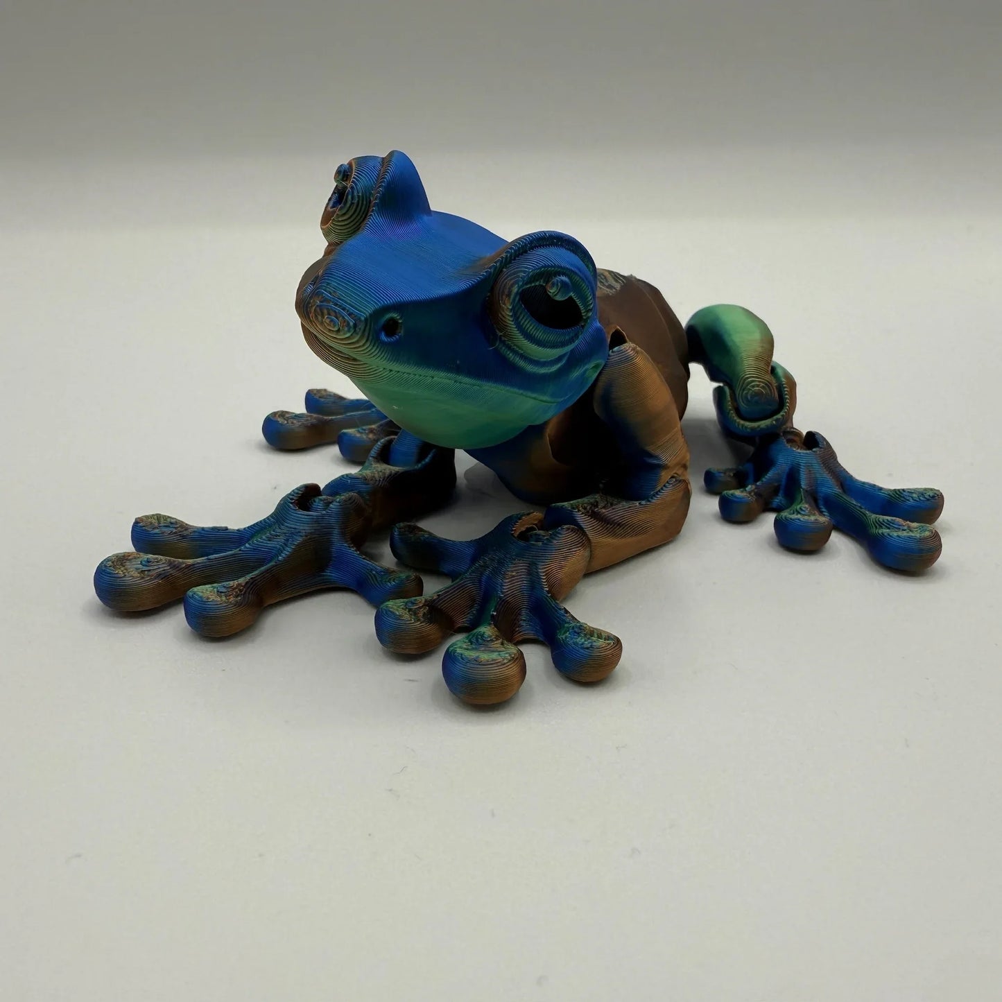 8” 3D printed articulated Tree Frog - - The Puntique