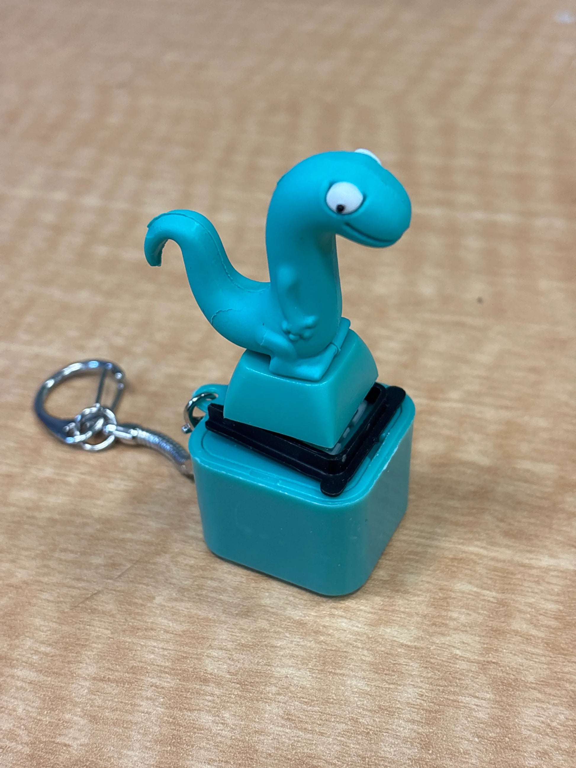 Animal Rechargeable Keyboard Fidget Clicker Sound Keychain with LED Light - Lizard - The Puntique