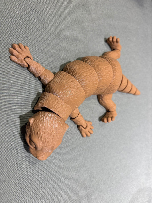 9” 3D printed articulated Otter - Fresh Prints of Bel Air