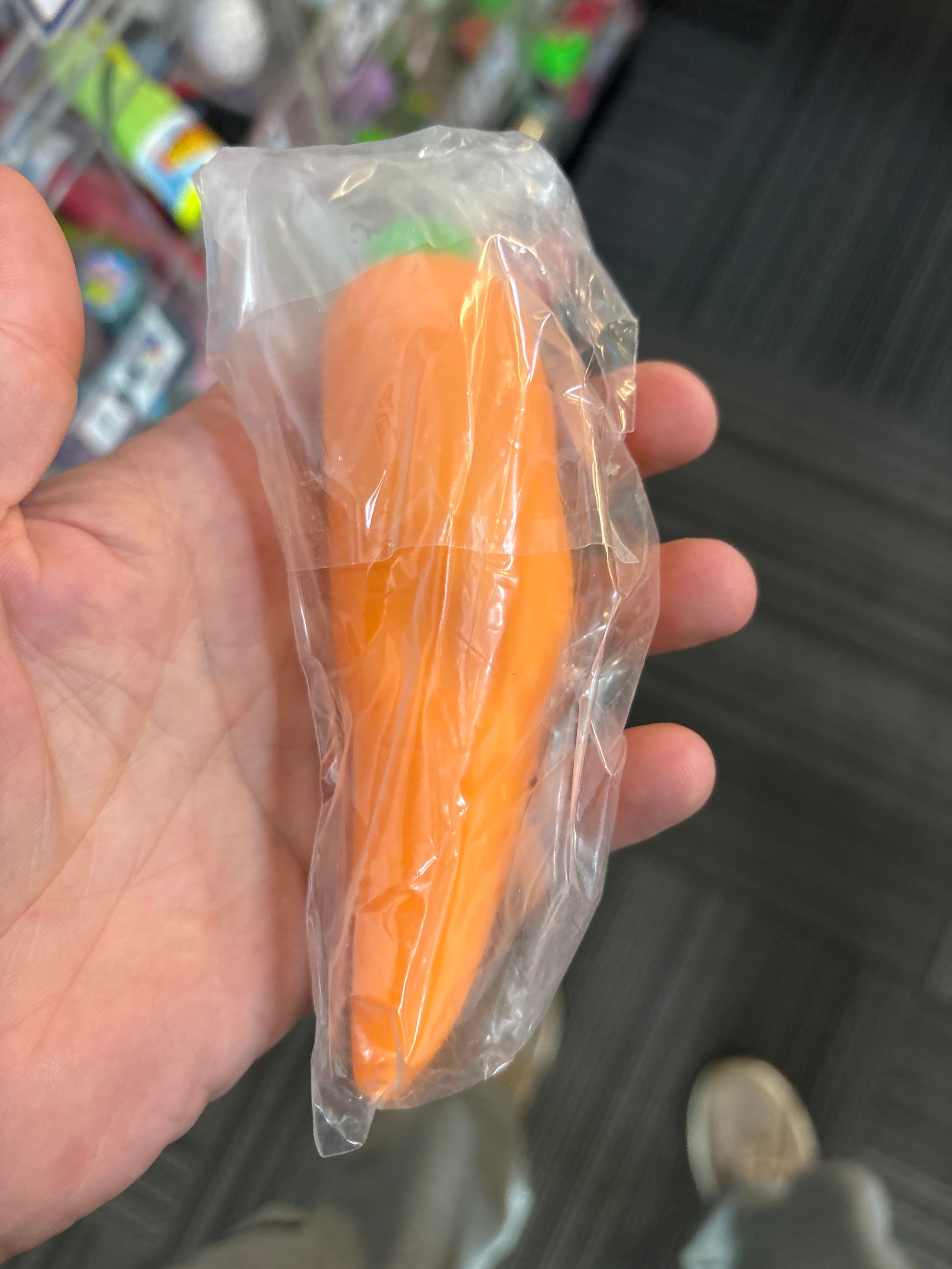 5.5" Stretch and Squeeze Carrot - - The Puntique