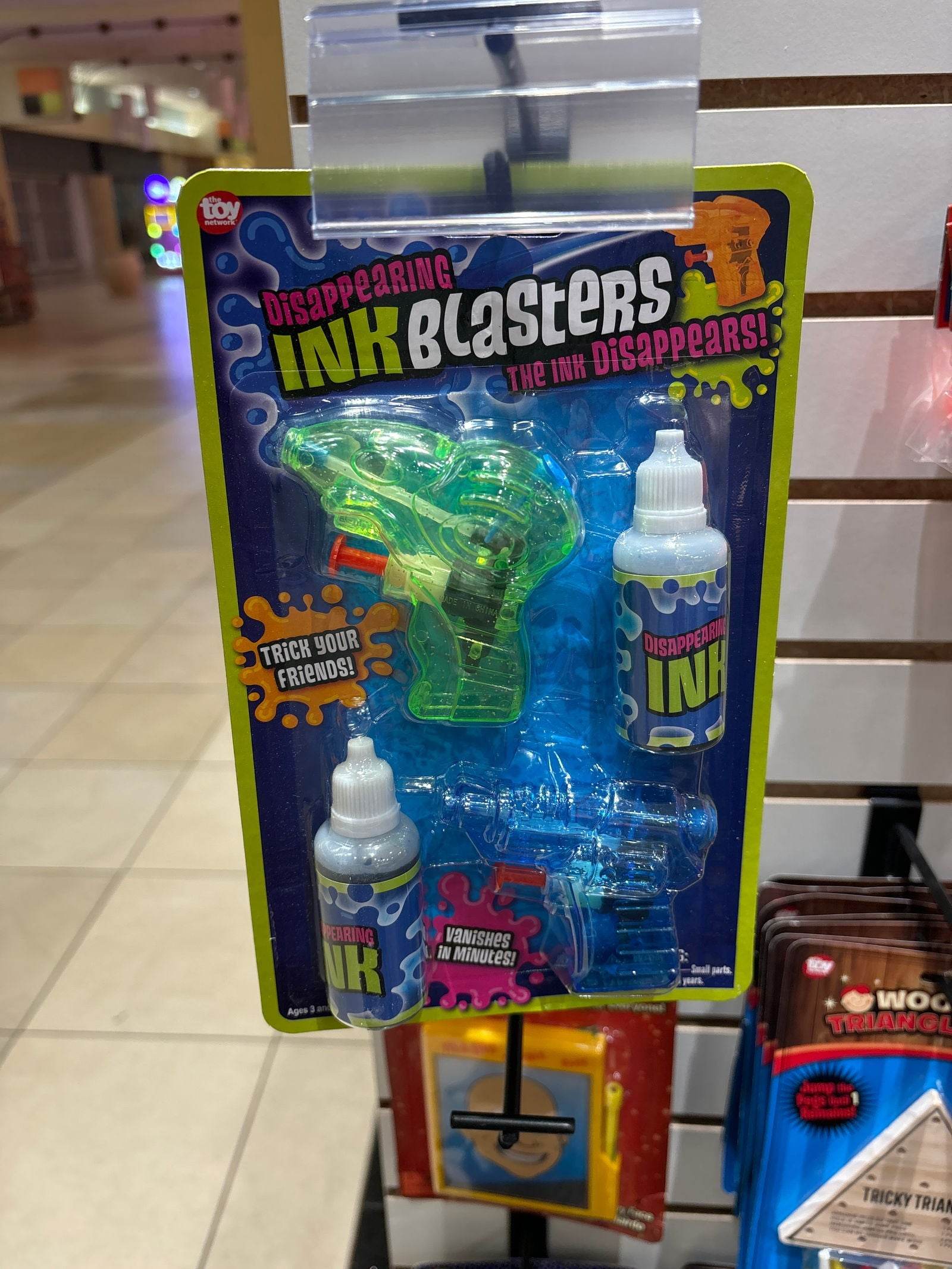 Disappearing Ink Blaster toys - The Toy Network