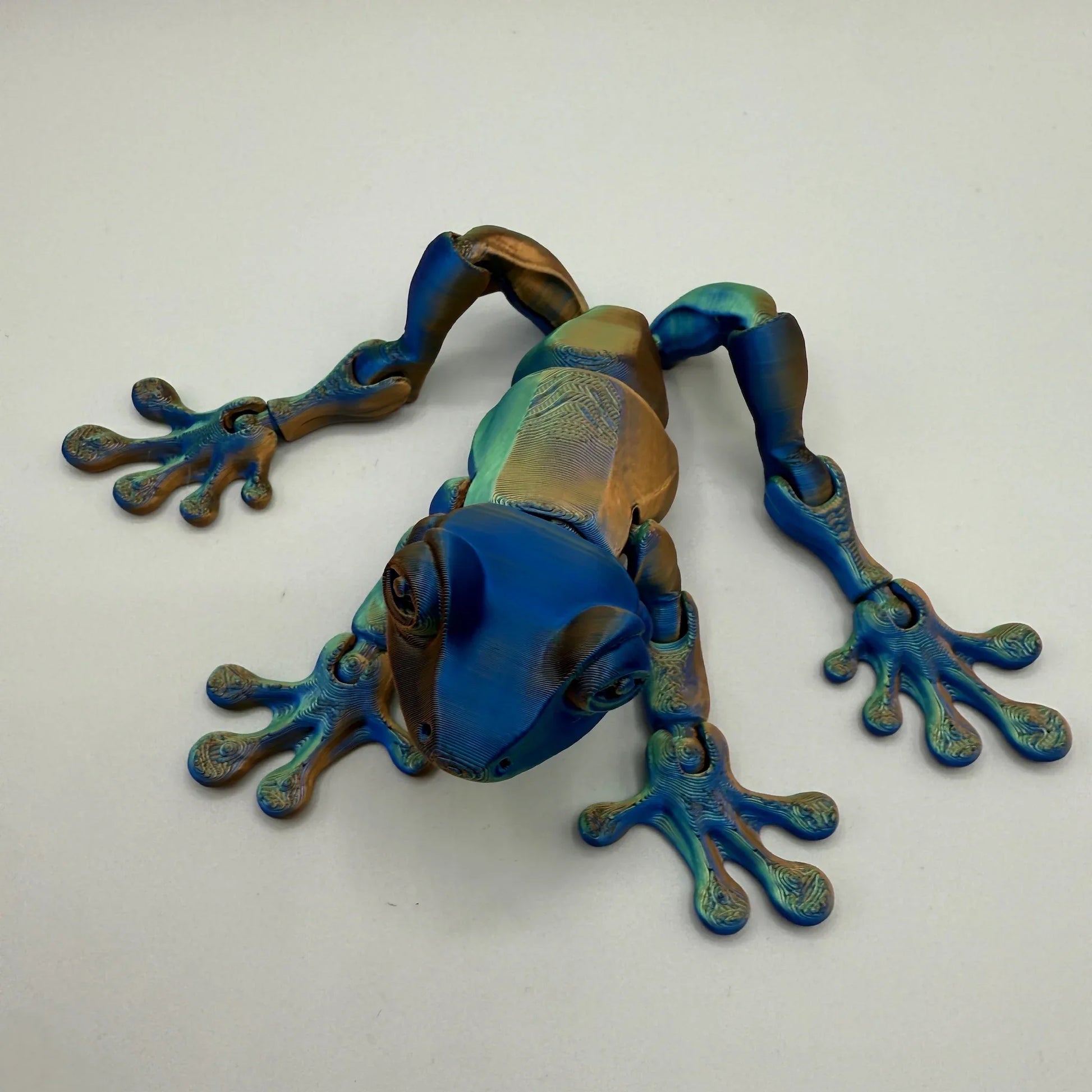 8” 3D printed articulated Tree Frog - - The Puntique