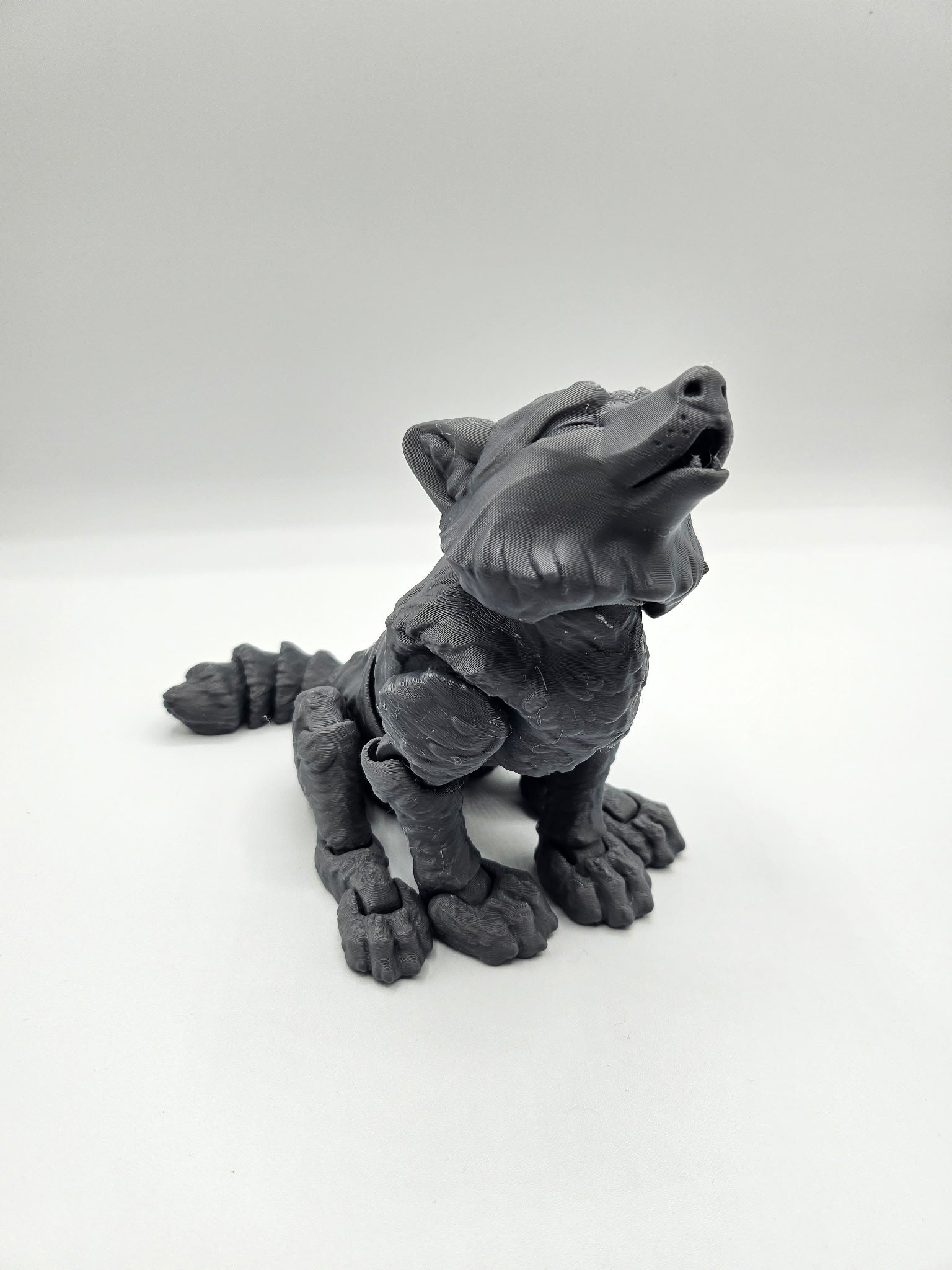 9” 3D printed articulated Standing Timber Wolf - Howling - The Puntique