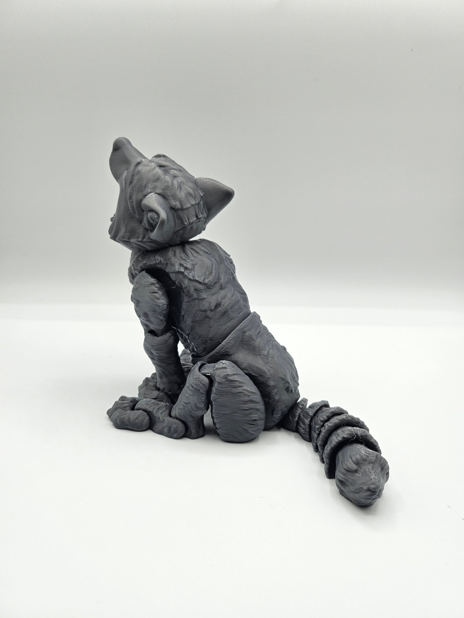 9” 3D printed articulated Standing Timber Wolf - - The Puntique